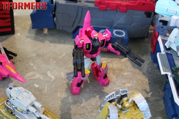 SDCC2016   More Images From Hasbro Breakfast Spotlighting Platinum Edition Liokaiser  (3 of 48)